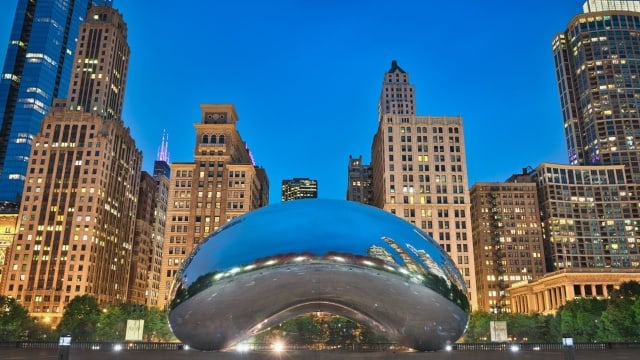 Книги Владык на выставке в Чикаго.