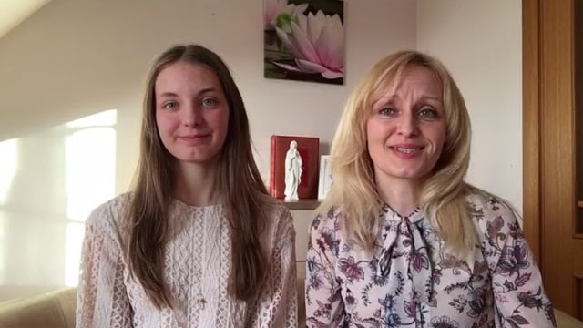 Рука помощи. Разделение духовного опыта. Дагния Бриеде и ее дочь Кития, Латвия.