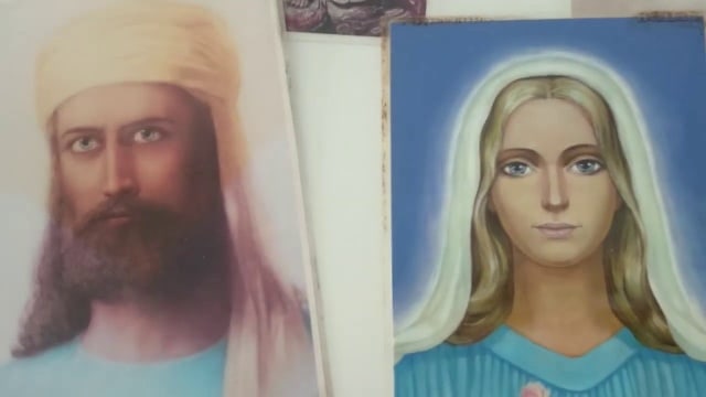 В Новосибирске проходит выставка книг «Спасённые из огня».